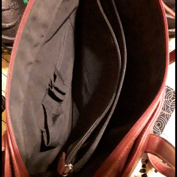 Tote - Picture 2 of 2